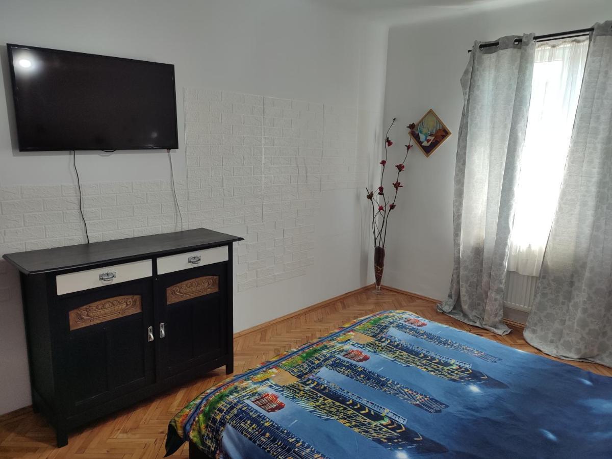 Lovely 1 Bedroom Apartment In City Centre, Sleeps 4 ! توردا المظهر الخارجي الصورة