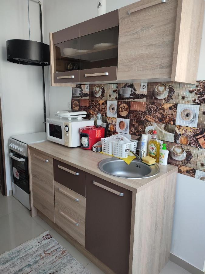 Lovely 1 Bedroom Apartment In City Centre, Sleeps 4 ! توردا المظهر الخارجي الصورة