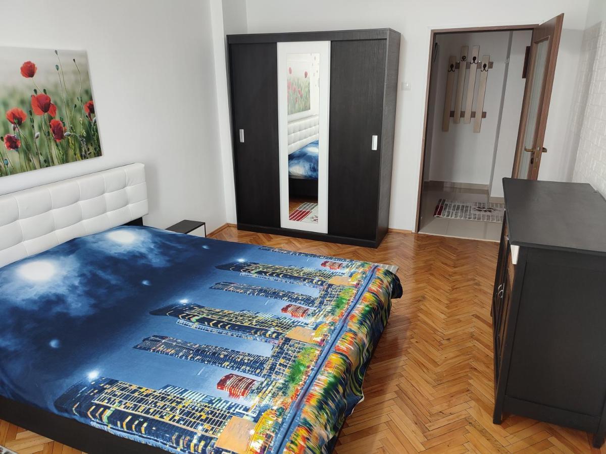 Lovely 1 Bedroom Apartment In City Centre, Sleeps 4 ! توردا المظهر الخارجي الصورة